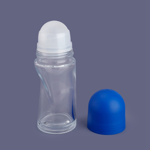 Botellas de rodillo de vidrio transparente OEM de 50 ml, Roll-on esmerilado, botella de vidrio personalizada al por mayor, botella de vidrio personalizada de gran oferta